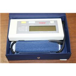 SUNBEAM BATTERY OPERATED BLOOD PRESSURE KIT