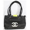Image 1 : REPLICA CHANEL BLACK PURSE WITH WHITE LOGO