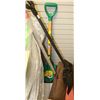 Image 1 : LOT OF 3 SHOVELS