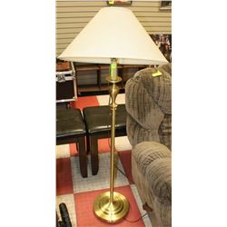 BRASS FLOOR LAMP
