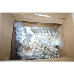 ONEIDA COMMUNITY FLATWARE SET INCL LUDING 14-5PC