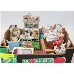 FLAT OF ESTATE ORNAMENTS