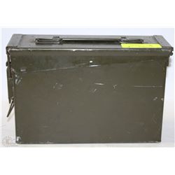 MILITARY METAL AMMO BOX