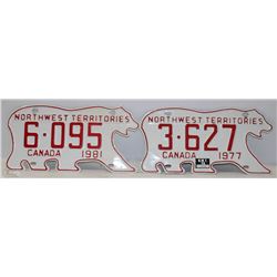 VINTAGE 1977 & 1981 NWT POLAR BEAR LICENSE PLATE