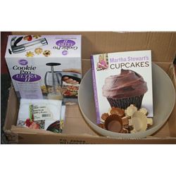 WILTON COOKIE PRO & SILICONE TEDDY BEAR MUFFIN