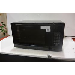 BLACK DANBY MICROWAVE