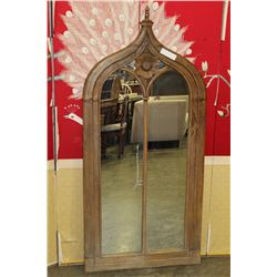 DECORATIVE WALL MIRROR