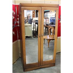 SOUTHERN FURNITURE MIRRORED WARDROBE