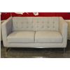 Image 1 : MODERN WHITE SOFA