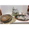 Image 1 : SHELF LOT OF VINTAGE TRAYS CRYSTAL AND SILVER PLATE AND