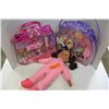 Image 1 : 2 DISNEY ACCESSORY KITS AND DOLL