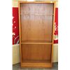 Image 1 : OAK BOOKSHELF