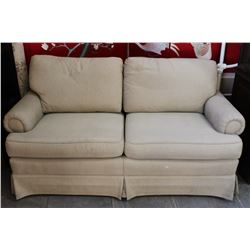 BARRYMORE ROLLED ARM SOFA