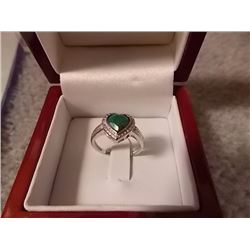 RING - HEART FACETTED 1.7CT GREEN EMERALD & 2 DIAMONDS IN STERLING ISLVER SETTING - INCLUDES CERTIFI