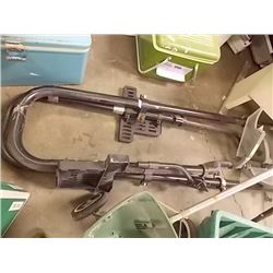 DELTA SAW GUIDE WITH SHEILD