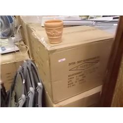 CASE OF CLAY PLANT POTS
