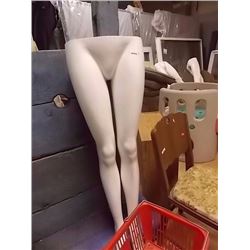 MANNEQUIN WAIST TO TOES - FEMALE
