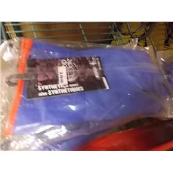 SYNTHETICS - BOB BALE NEW GLOVES - 1 PAIR