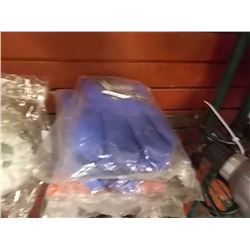 SYNTHETICS - BOB BALE NEW GLOVES - 1 PAIR