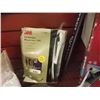 Image 1 : BOX OF DUST MASKS