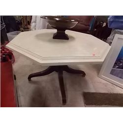 VINTAGE HEXAGON COFFEE TABLE