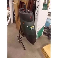 YARD WORKS ELECTRIC GARDEN SHREDDER