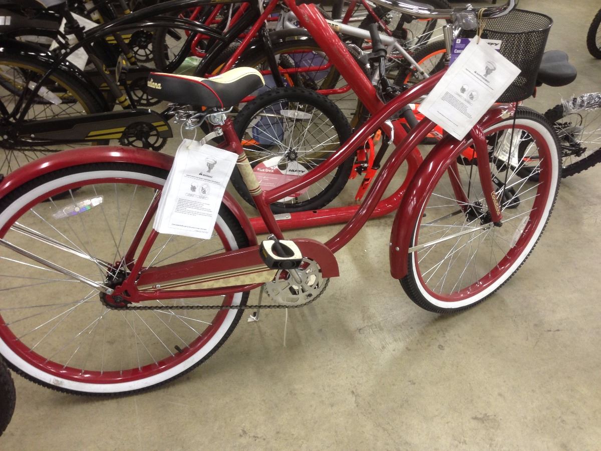 RED HUFFY CANADIANA SINGLE SPEED CRUISER BIKE