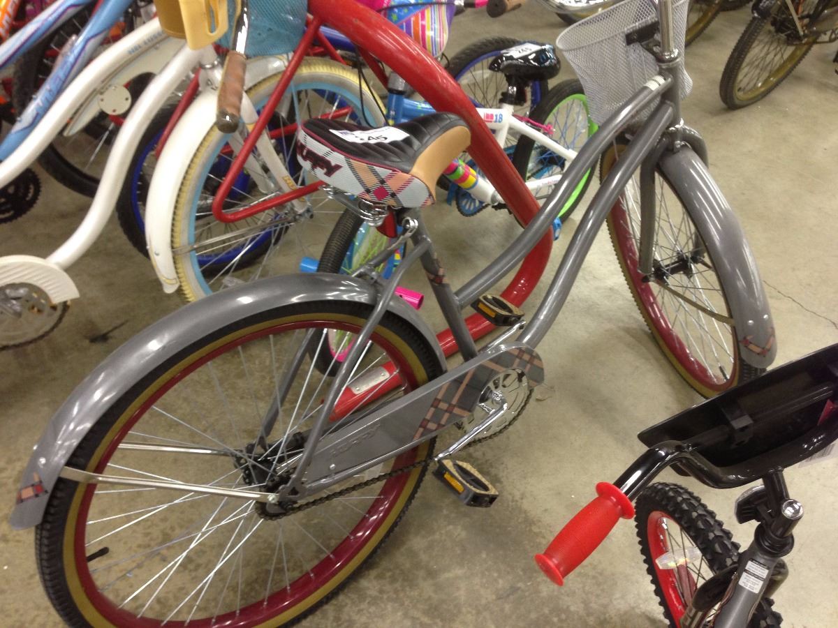 GREY HUFFY CRANBROOK SINGLE SPEED CRUISER BIKE