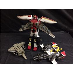 TRANSFORMERS TOY LOT