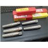 Image 2 : Lot of Dormer #8 13/16" Carbon Steel Screw Extractors