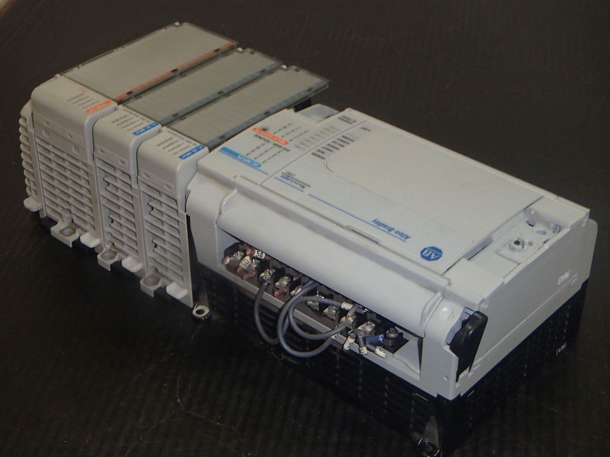 Allen Bradley MicroLogix 1500 Programmable Logic Controller