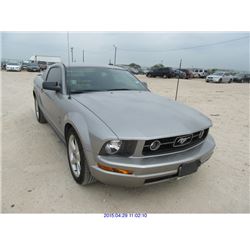 2008 - FORD MUSTANG