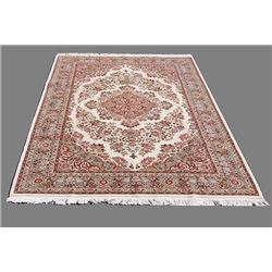tabriz hand woven floral design with silk higlights
