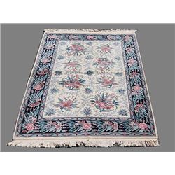 Stunning creme blue contemporary hand woven area Rug