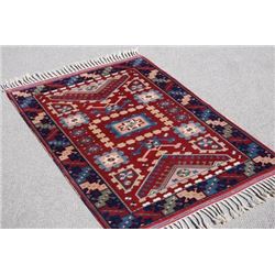 Simply beautiful quality handmade Shirvan design