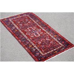 highly detailed hand woven persian hamedan