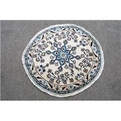 fine quality stunning 3.6 x 3.4 feet nain round rug