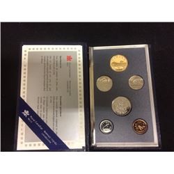 ROYAL CANADIAN MINT CANADIAN COIN SPECIMEN  SET