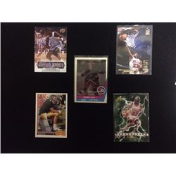 HOCKEY, BASKETBALL & FOOTBALL TRADING CARDS LOT