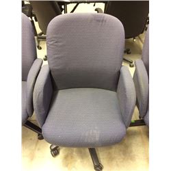 SWIVEL OFFICE CHAIR