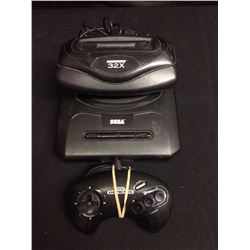 SEGA GENESIS 32 X VIDEO GAME SYSTEM W/ CONTROLLER