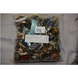 LARGE BAG OF ASSORTED JEWELLERY