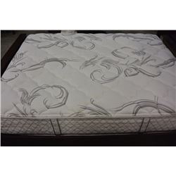 SERTA NO FLIP QUEEN SIZE MATTRESS & BOXSPRING