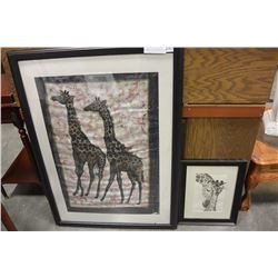 BATIK & NEEDLE POINT GIRAFFE PICTURS