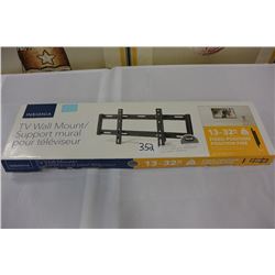 13-32" FIXEDFIXED POSITION TV WALL MOUNT (COMPLETE)