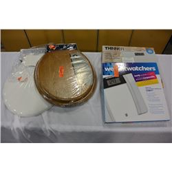 2 NEW TOILET SEATS AND TWO BATHROOM SCALES