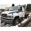 Image 1 : 2007 GMC C5500 DURAMAX DUMP TRUCK, WHITE, VIN # 1GDE5C3907F421836