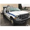 Image 2 : 2004 FORD F-550 DUMP TRUCK, WHITE, VIN # 1FDAW57P54ED78354