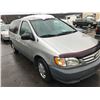 Image 2 : 2002 TOYOTA SIENNA CE, 4 DOOR VAN, GREY, VIN # 4T3ZF19C22U421242