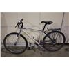 Image 2 : 2 BIKES: BLACK VG FRONT SUSPENSION MOUNTAIN BIKE & WHITE NO NAME MOUNTAIN BIKE